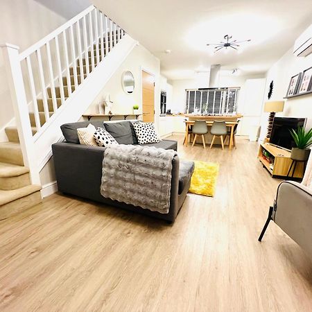 The Duplex Margate With Deck & Living Space Air Conditioning Zewnętrze zdjęcie