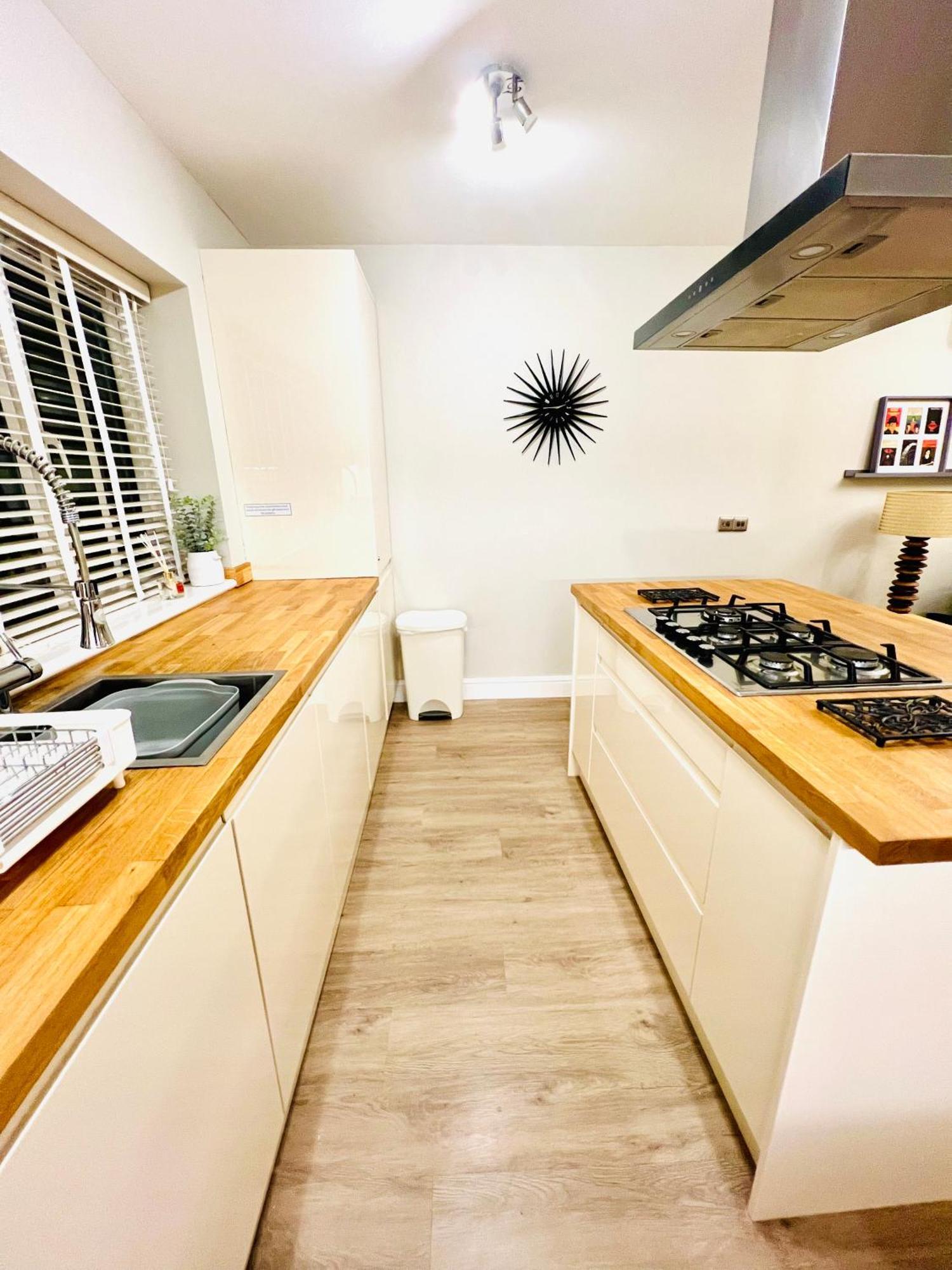 The Duplex Margate With Deck & Living Space Air Conditioning Zewnętrze zdjęcie